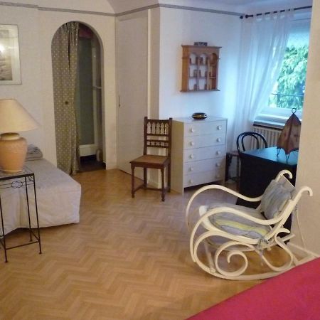 Bed and Breakfast au vieux cèdre Mouvaux Esterno foto